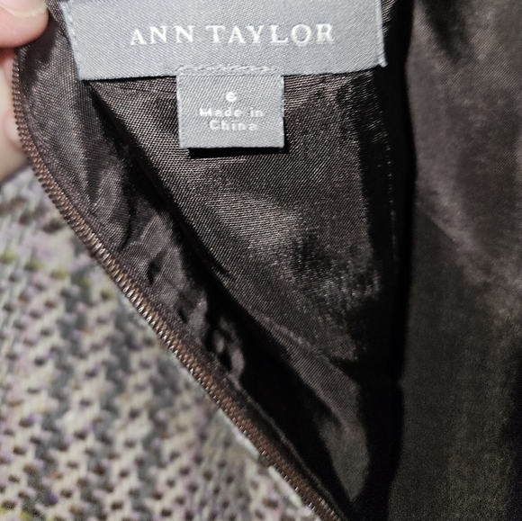 Ann Taylor Plaid Pencil Skirt Size 6 - Picture 8 of 8